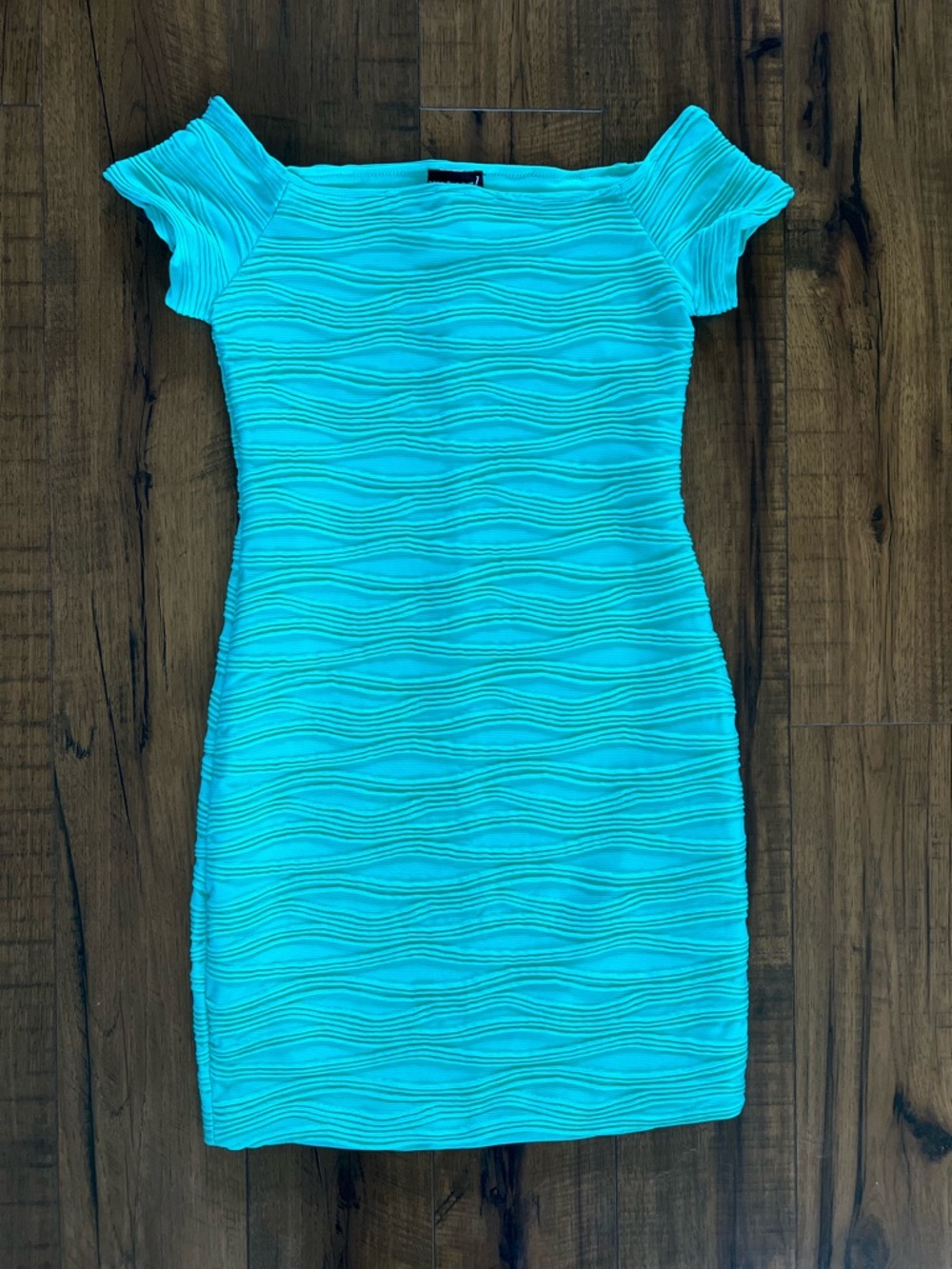 Wet Seal Ocean Wave Textured Off-Shoulder Bodycon Dress - Y2K - Size Medium